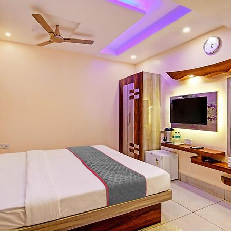 Townhouse The Grand Touch & The Royal Touch Hotel Digha  Ngoại thất bức ảnh