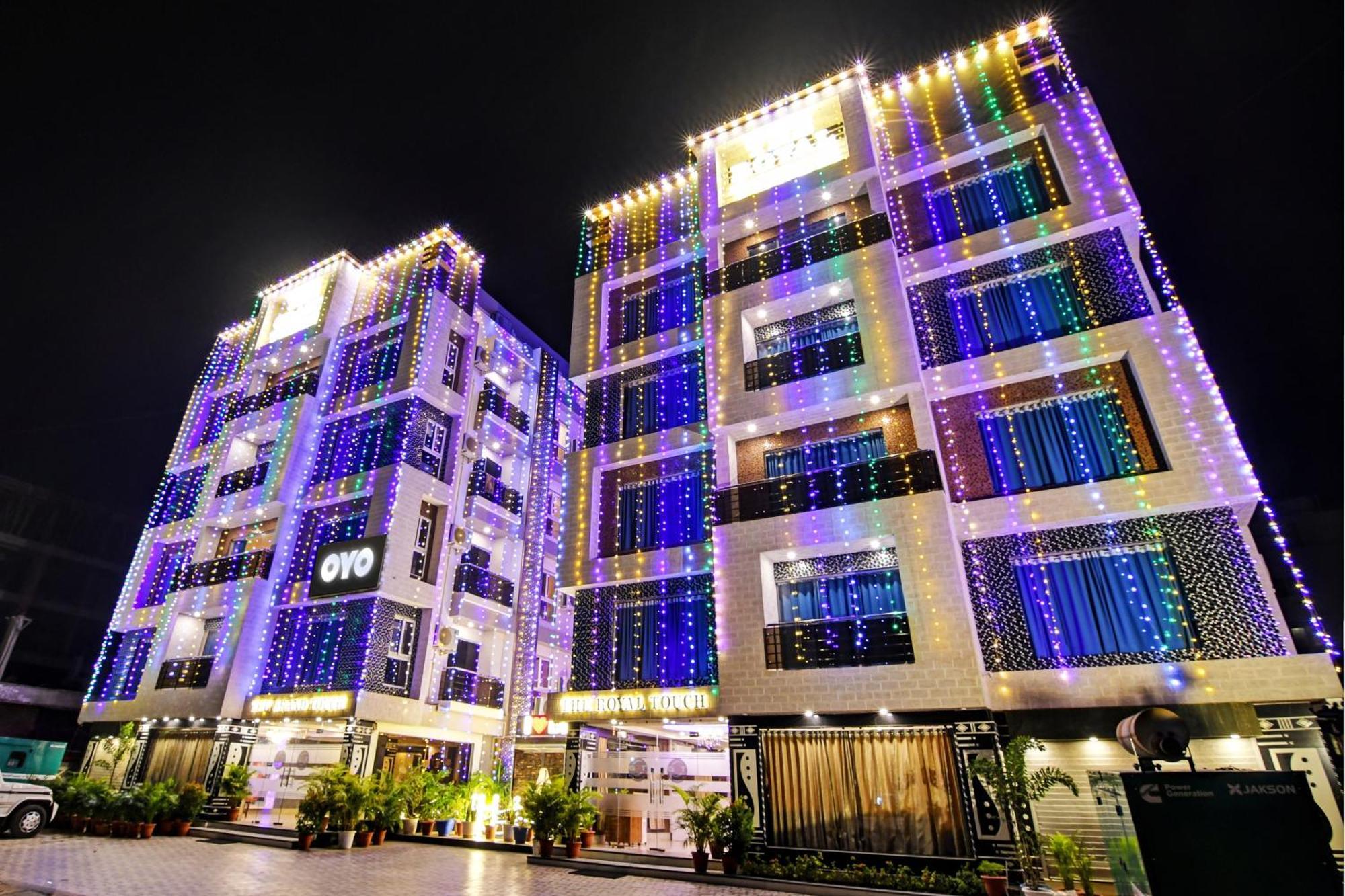 Townhouse The Grand Touch & The Royal Touch Hotel Digha  Ngoại thất bức ảnh