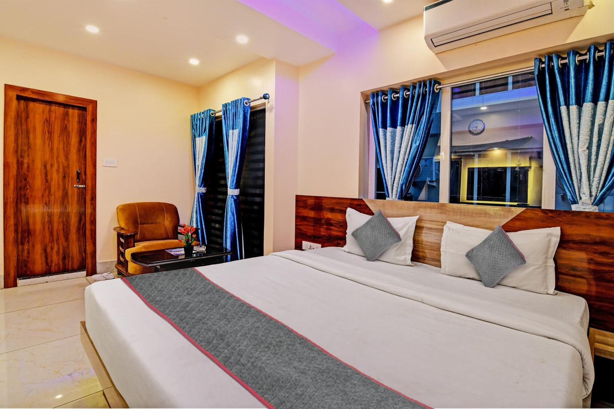Townhouse The Grand Touch & The Royal Touch Hotel Digha  Ngoại thất bức ảnh
