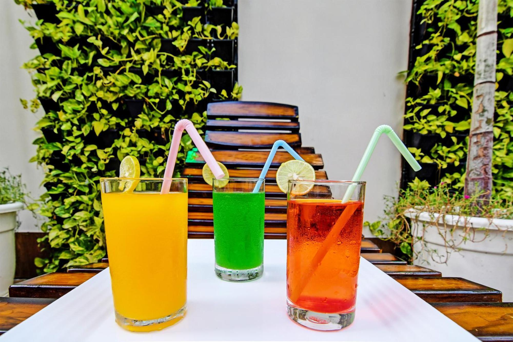 Townhouse The Grand Touch & The Royal Touch Hotel Digha  Ngoại thất bức ảnh